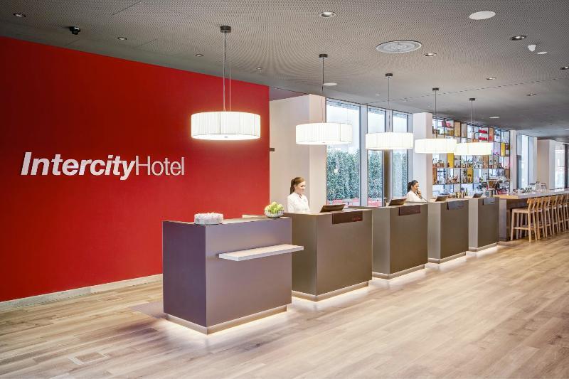 Intercityhotel Nazvá Exteriér fotografie