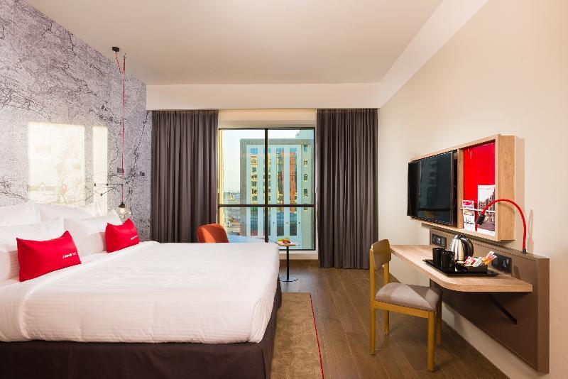 Intercityhotel Nazvá Exteriér fotografie