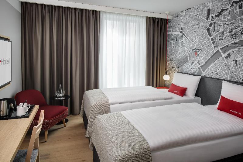 Intercityhotel Nazvá Exteriér fotografie